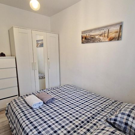 Krolewska Centrum Apartament 4X วอร์ซอ ภายนอก รูปภาพ