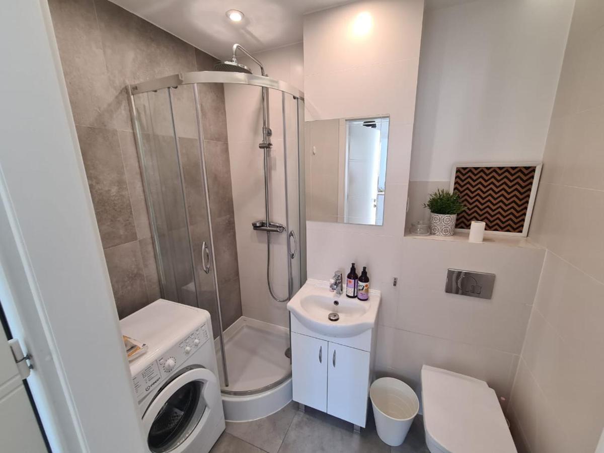 Krolewska Centrum Apartament 4X วอร์ซอ ภายนอก รูปภาพ