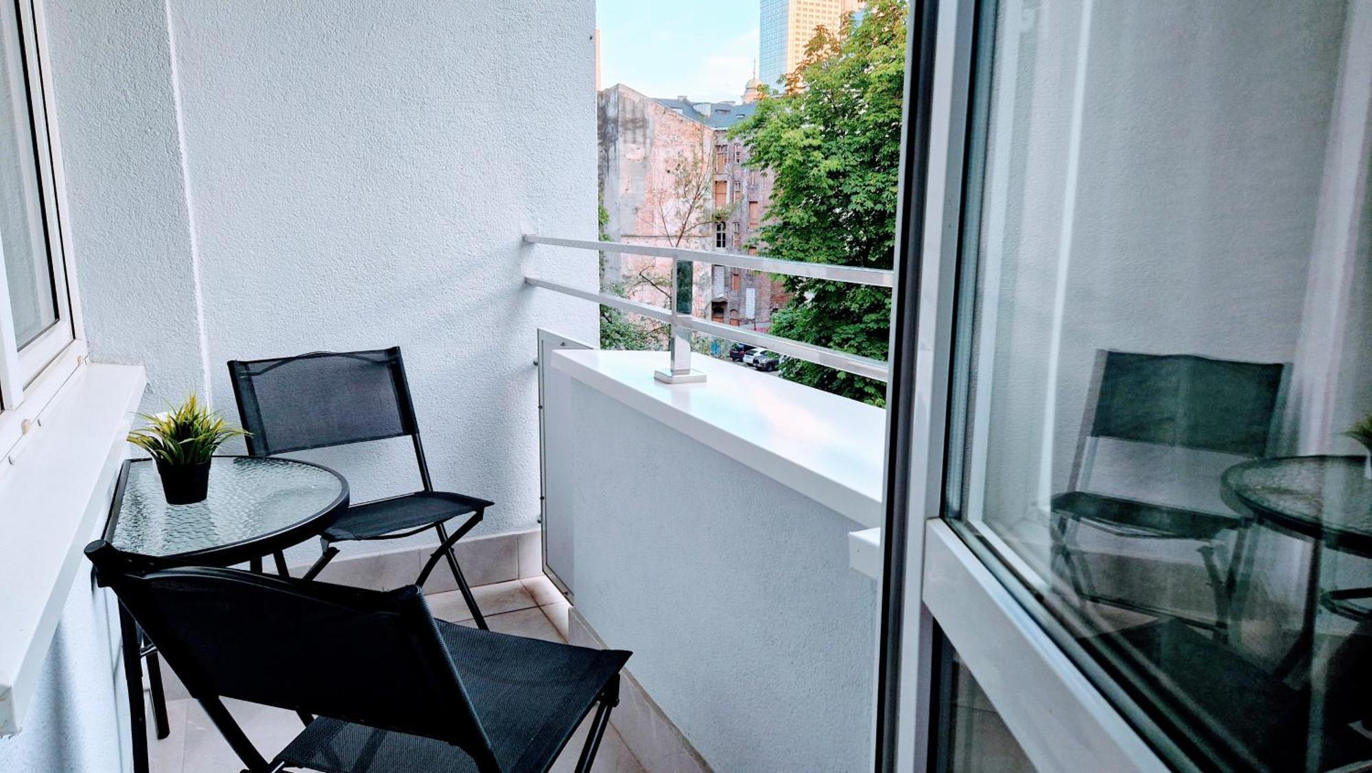 Krolewska Centrum Apartament 4X วอร์ซอ ภายนอก รูปภาพ
