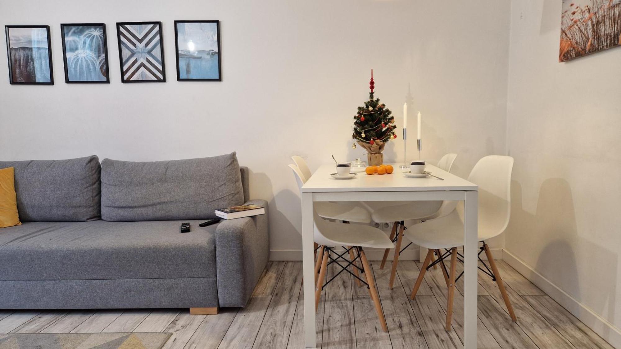 Krolewska Centrum Apartament 4X วอร์ซอ ภายนอก รูปภาพ